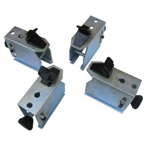 Adaptor pentru motociclete la mașini dejantat